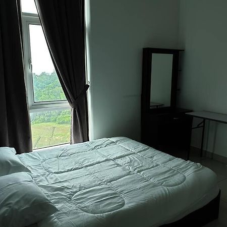 Direct Qbm & Ikea *Highfloor Sunrise Seaview Condo Bayan Lepas Dış mekan fotoğraf