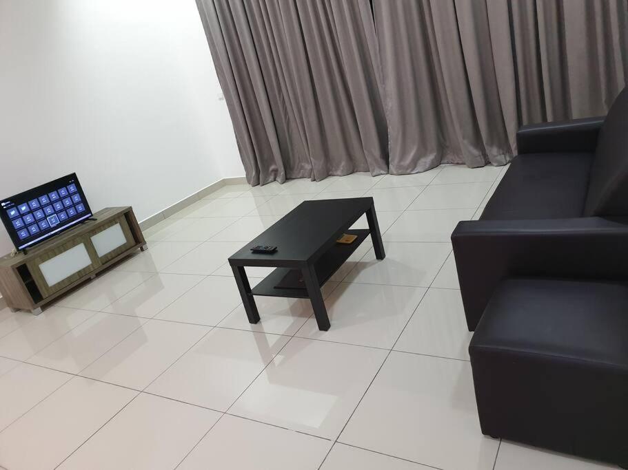Direct Qbm & Ikea *Highfloor Sunrise Seaview Condo Bayan Lepas Dış mekan fotoğraf